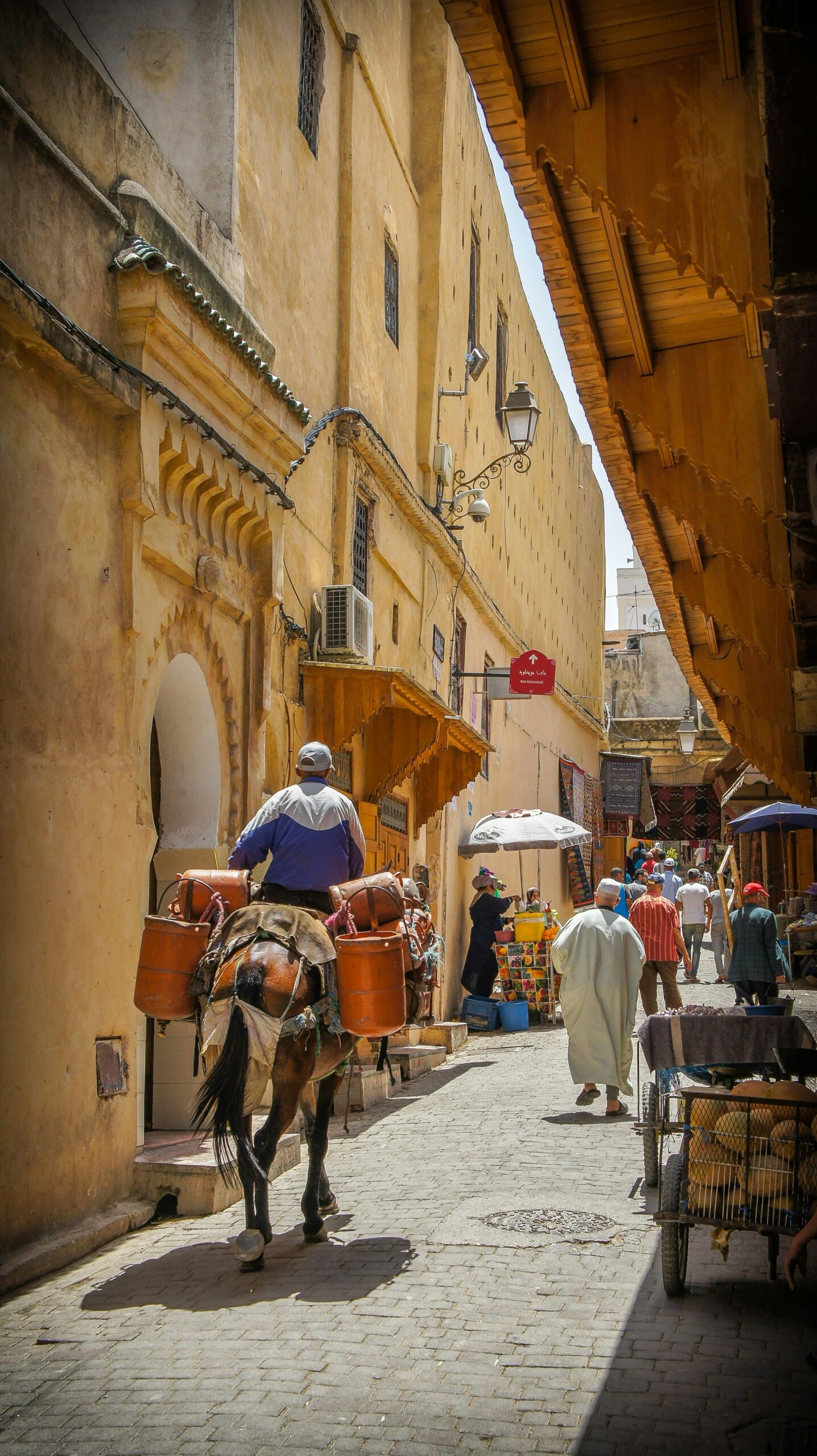 Wander the Bustling Moroccan Souks